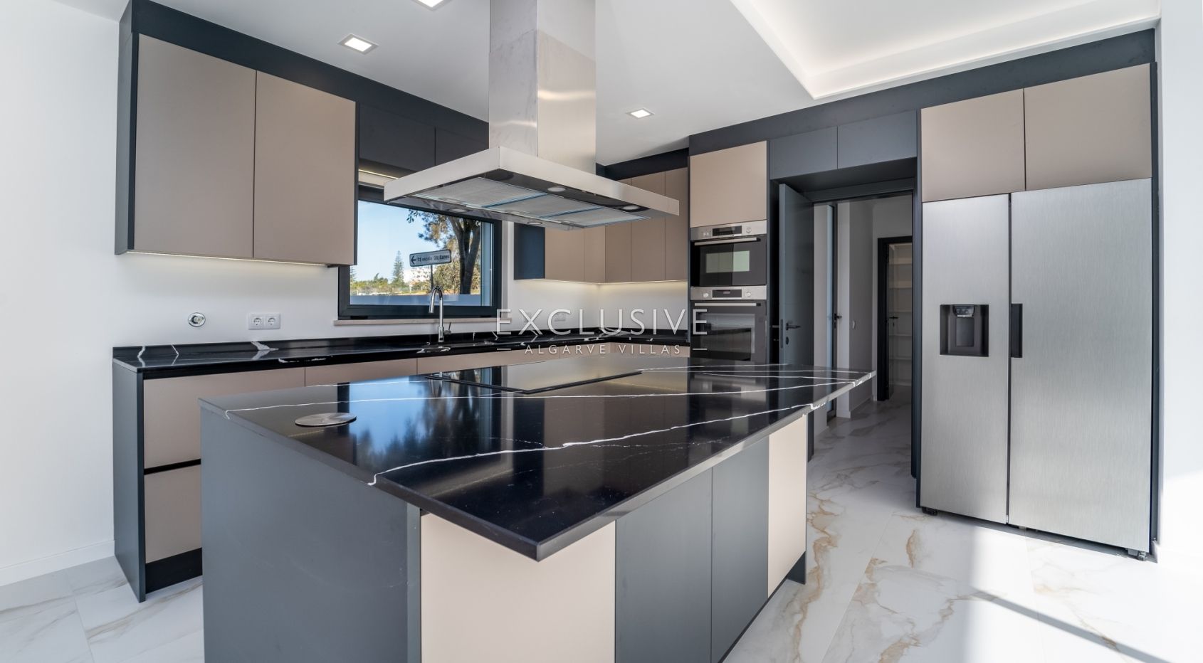 Brand new modern villa Lagos, Algarve