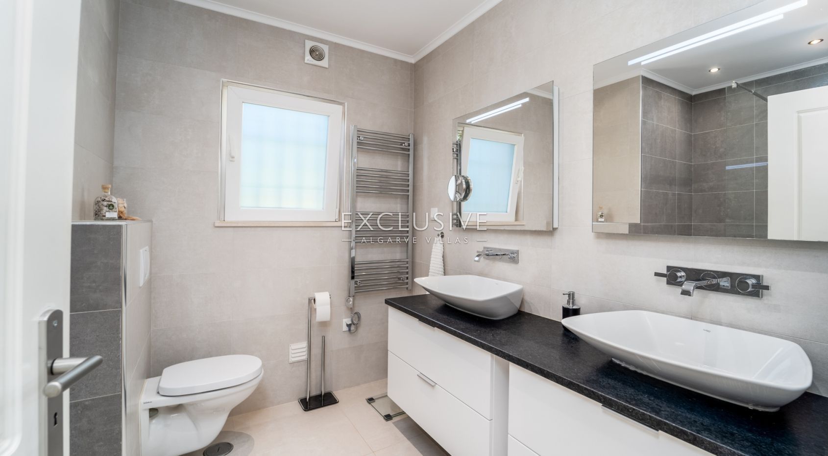 Prachtige 4 slaapkamer villa met zeezicht in Praia da Luz (Algarve)