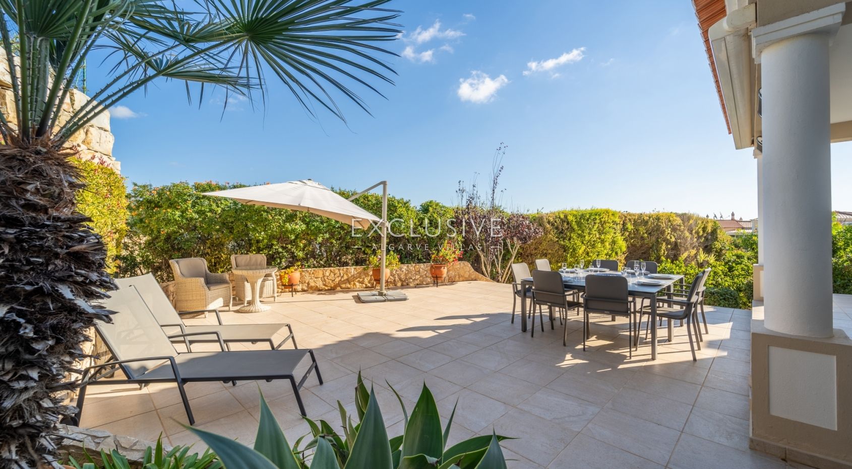 Prachtige 4 slaapkamer villa met zeezicht in Praia da Luz (Algarve)