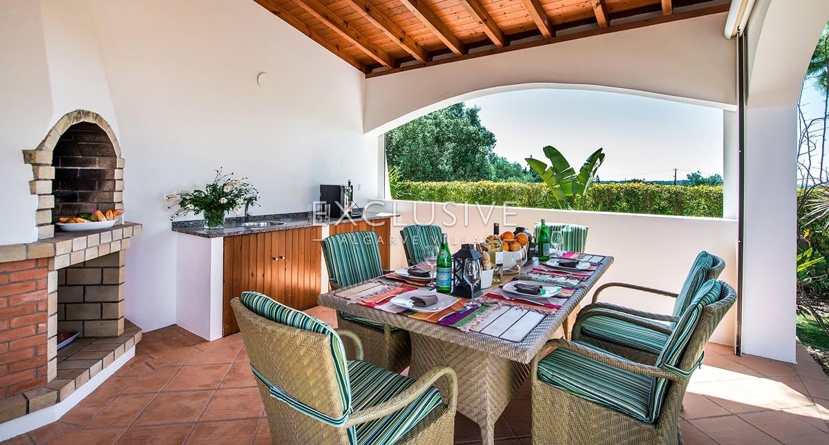 Belle villa de plain-pied de quatre chambres à Lagos, Algarve