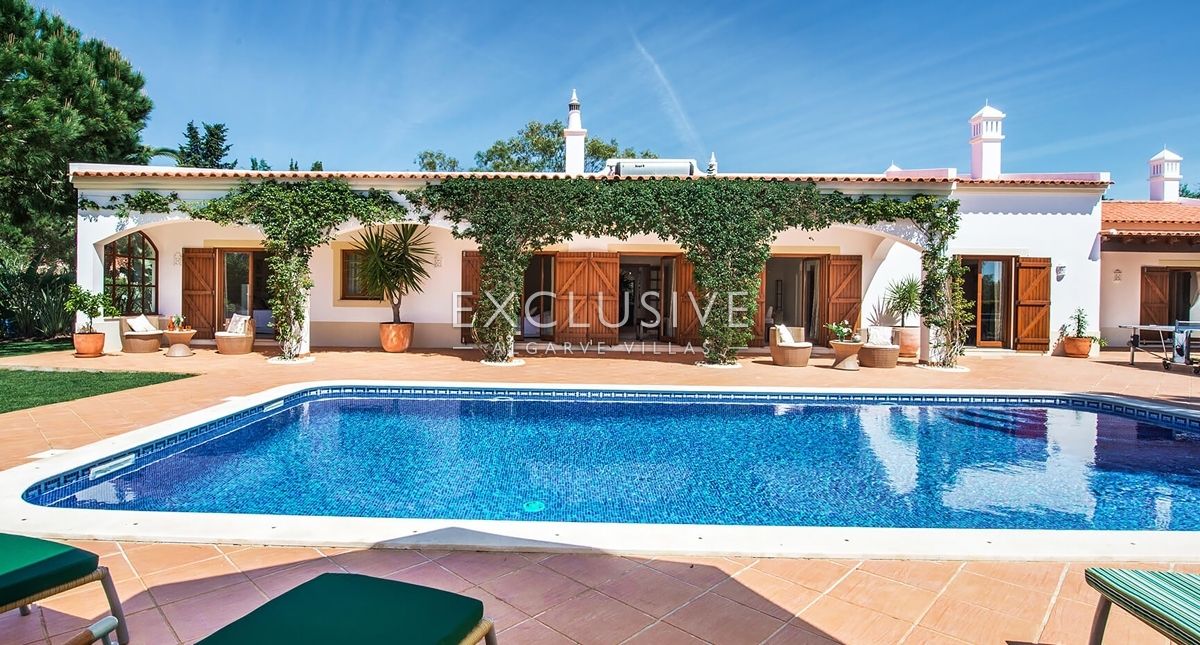 Belle villa de plain-pied de quatre chambres à Lagos, Algarve