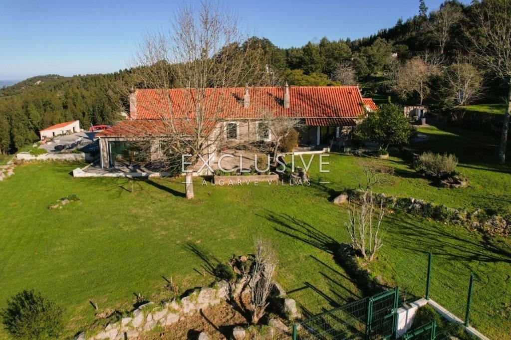 Plattelandshuis met annex en modern comfort en oceaanzicht in Monchique