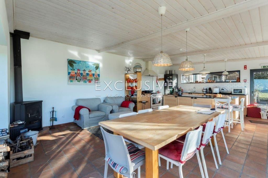 Plattelandshuis met annex en modern comfort en oceaanzicht in Monchique