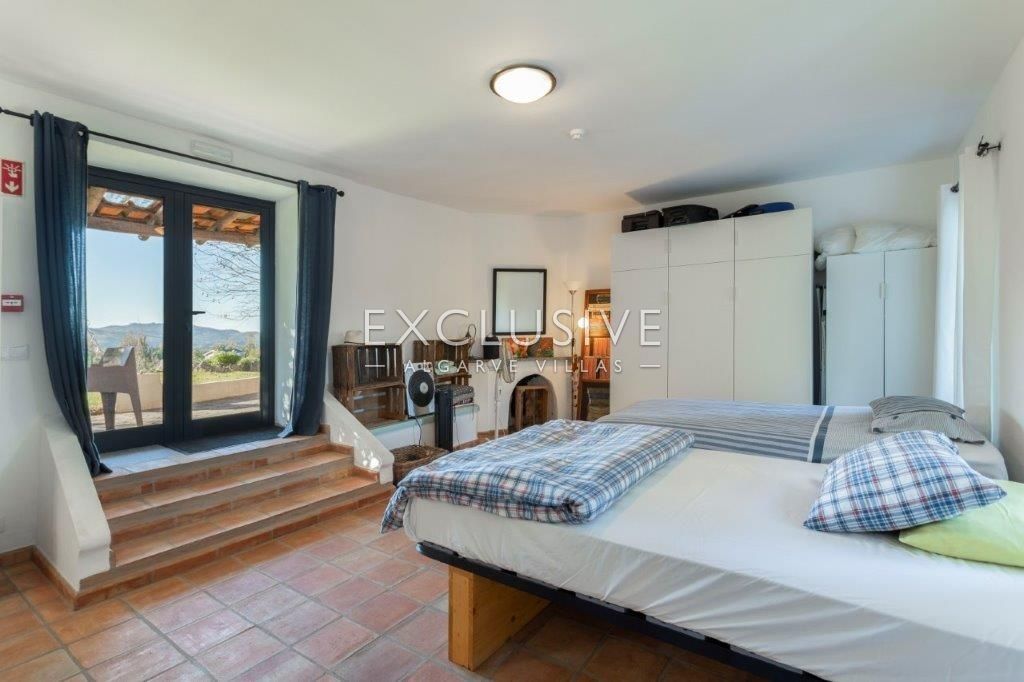Plattelandshuis met annex en modern comfort en oceaanzicht in Monchique