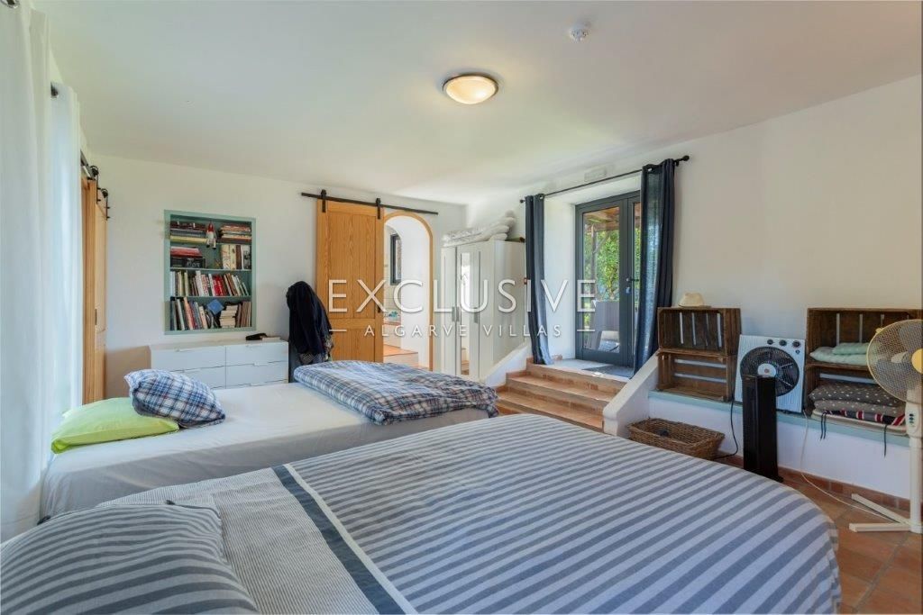 Plattelandshuis met annex en modern comfort en oceaanzicht in Monchique
