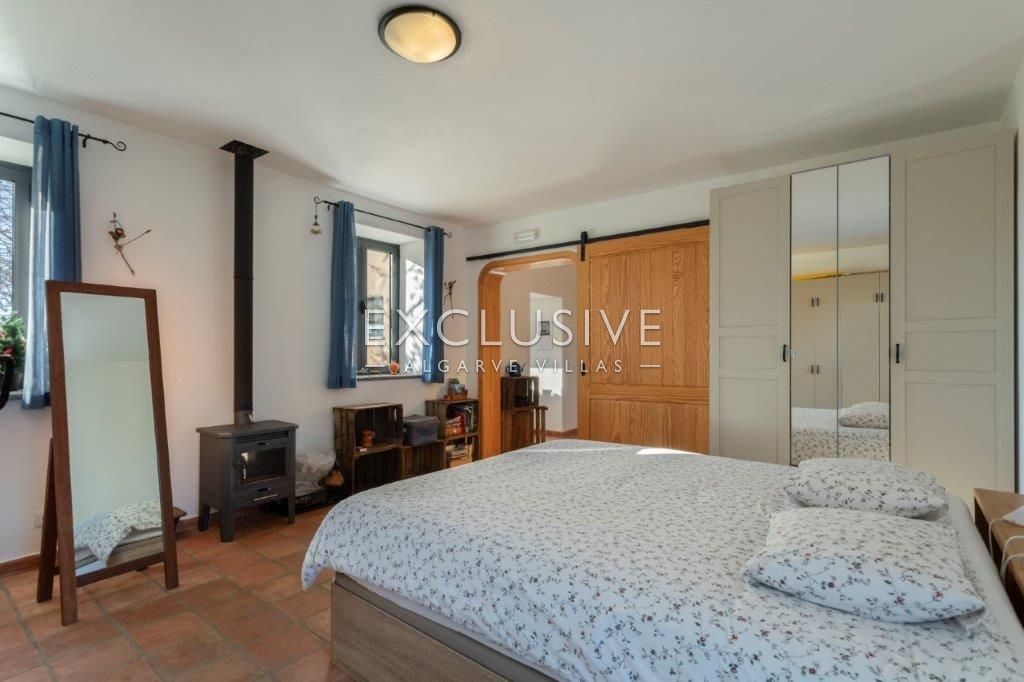Plattelandshuis met annex en modern comfort en oceaanzicht in Monchique