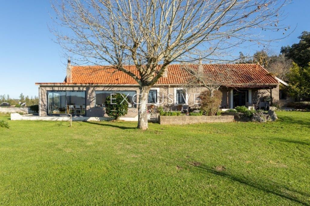 Plattelandshuis met annex en modern comfort en oceaanzicht in Monchique