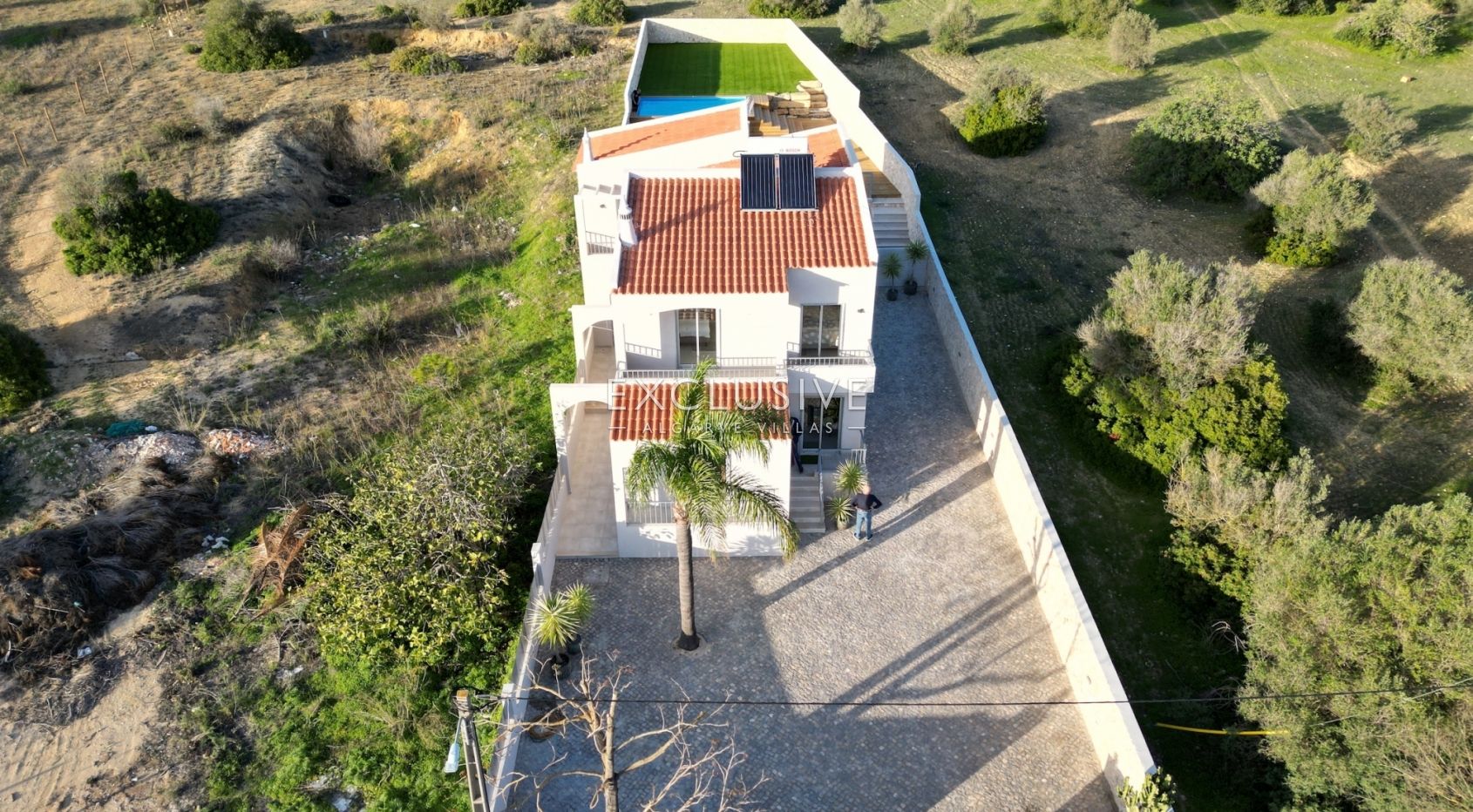 Moradia V5 recentemente remodelada Fonte Santa, Triângulo Dourado, Algarve