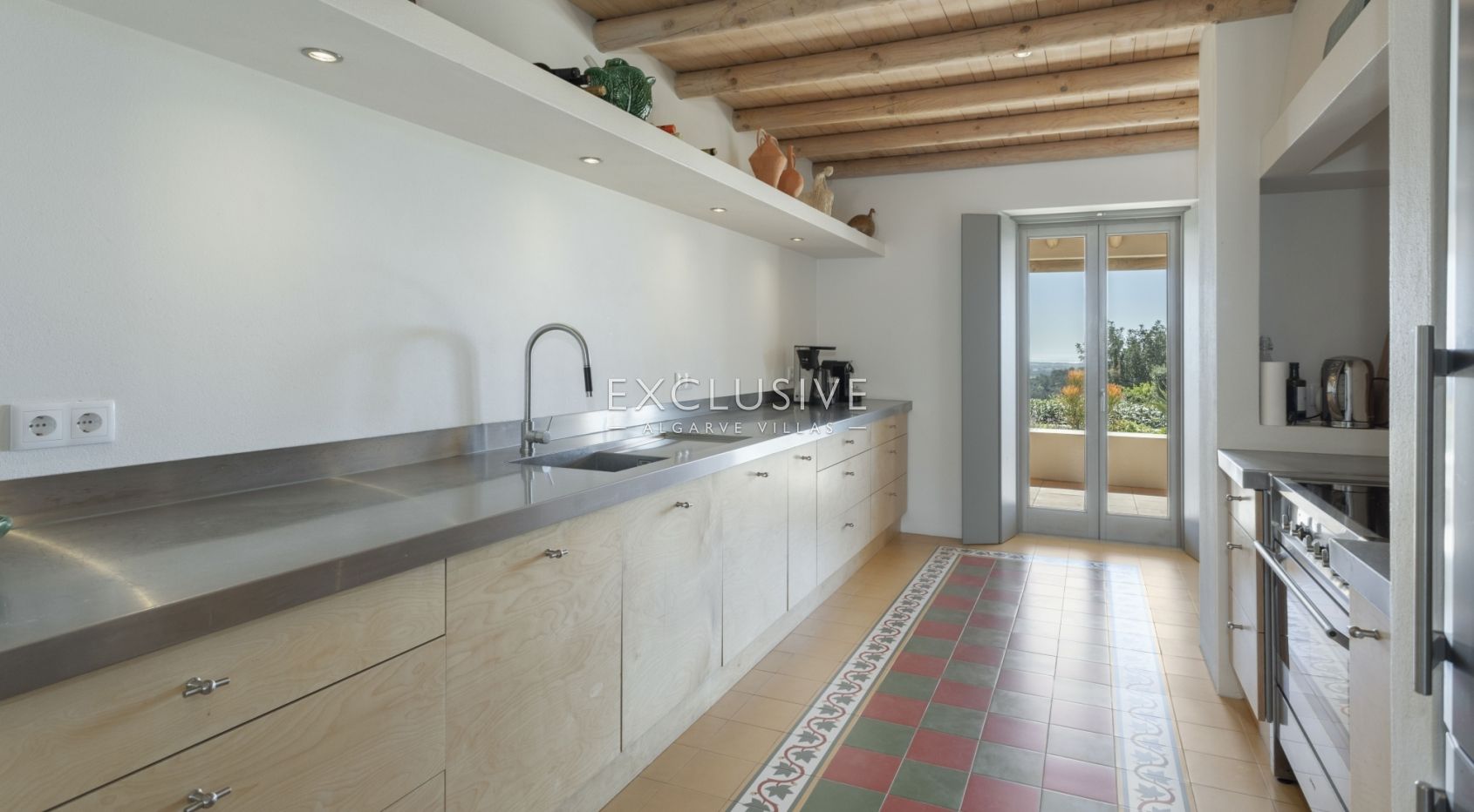 Moradia de campo com design e vista mar em Boliqueime, Algarve