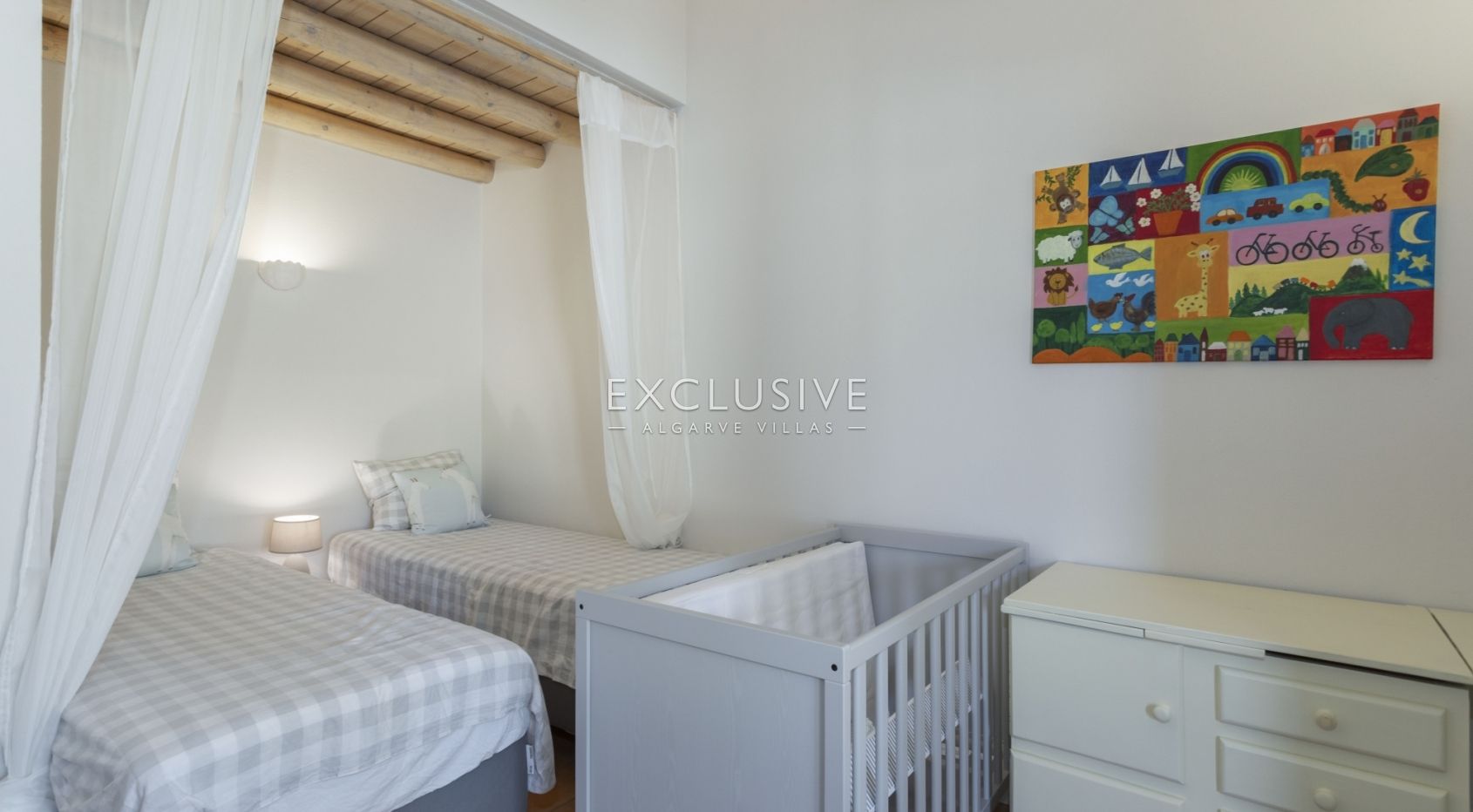 Moradia de campo com design e vista mar em Boliqueime, Algarve