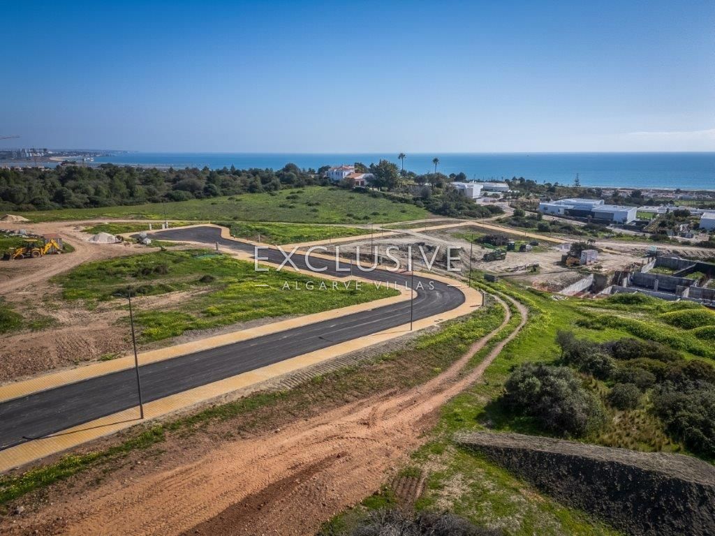 Grote bouwpercelen met prachtig uitzicht op zee in Lagos, Algarve