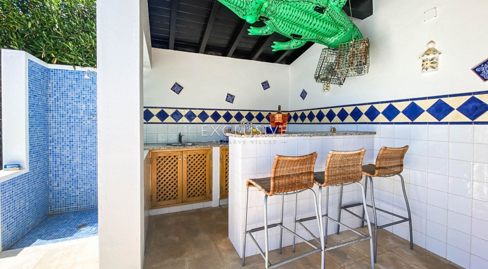 Villa mit vier Schlafzimmern und Meerblick in Praia da Luz, Lagos, Algarve