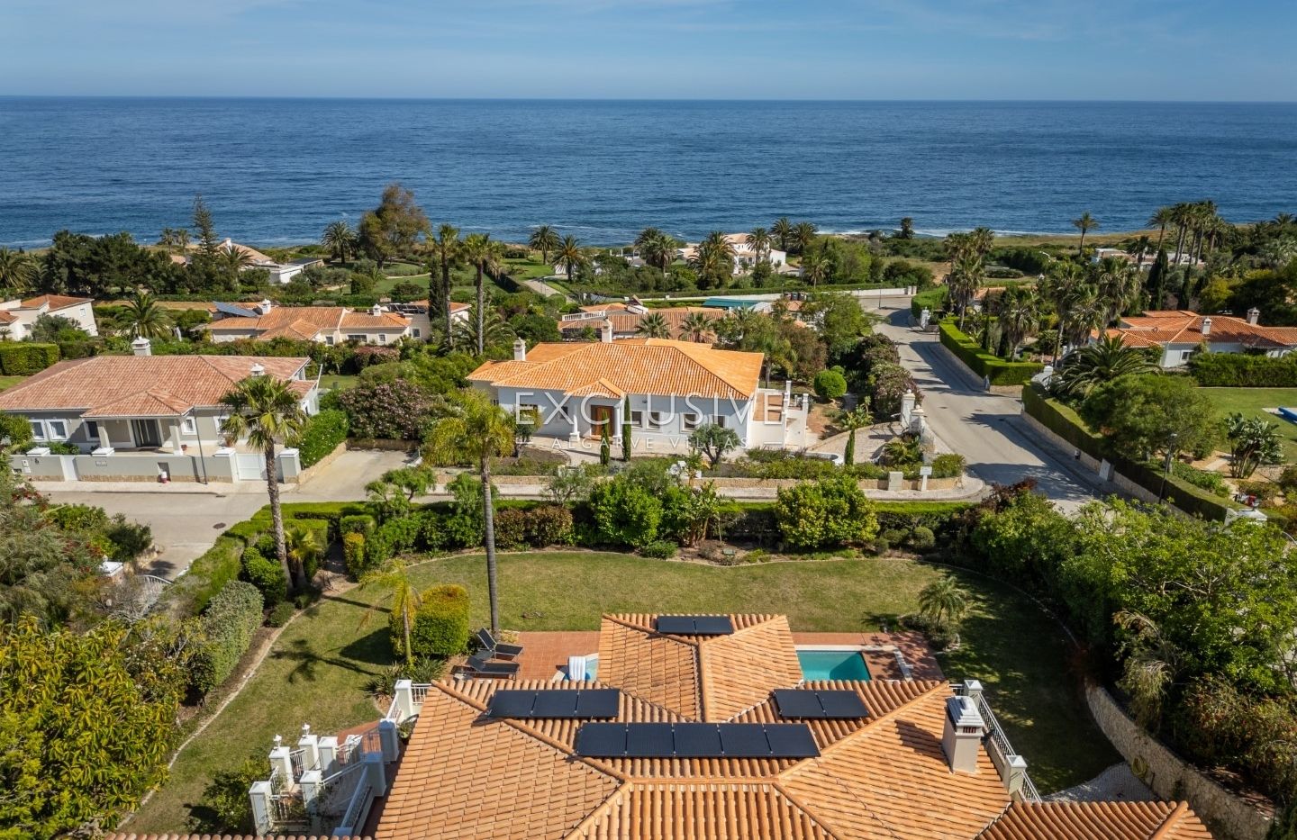 Luxurious Villa with Breathtaking Sea Views in Praia da Luz, Algarve