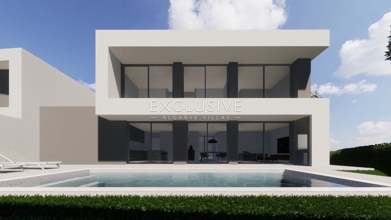 Contemporary house, 4 bedroom with salt swimming pool, Ferragudo, Algarve
