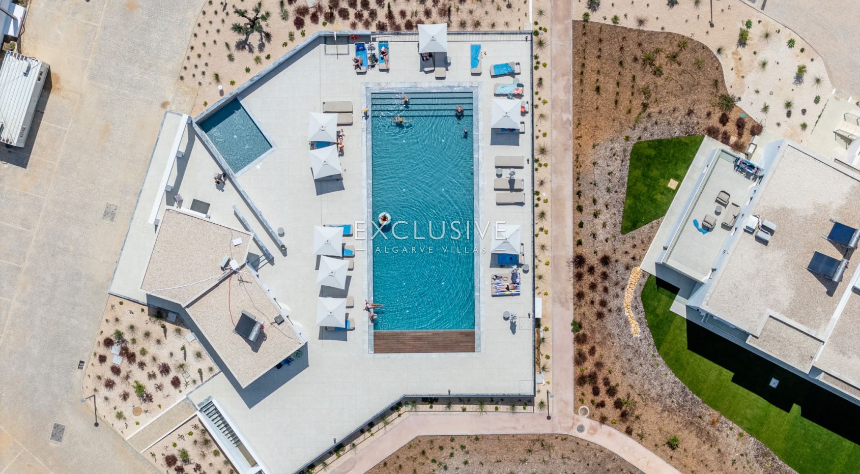 Apartamentos T3 de luxo, a curta distância da praia, Carvoeiro, Algarve