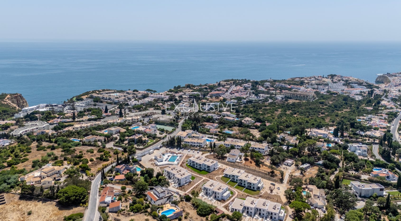 Apartamentos T3 de luxo, a curta distância da praia, Carvoeiro, Algarve