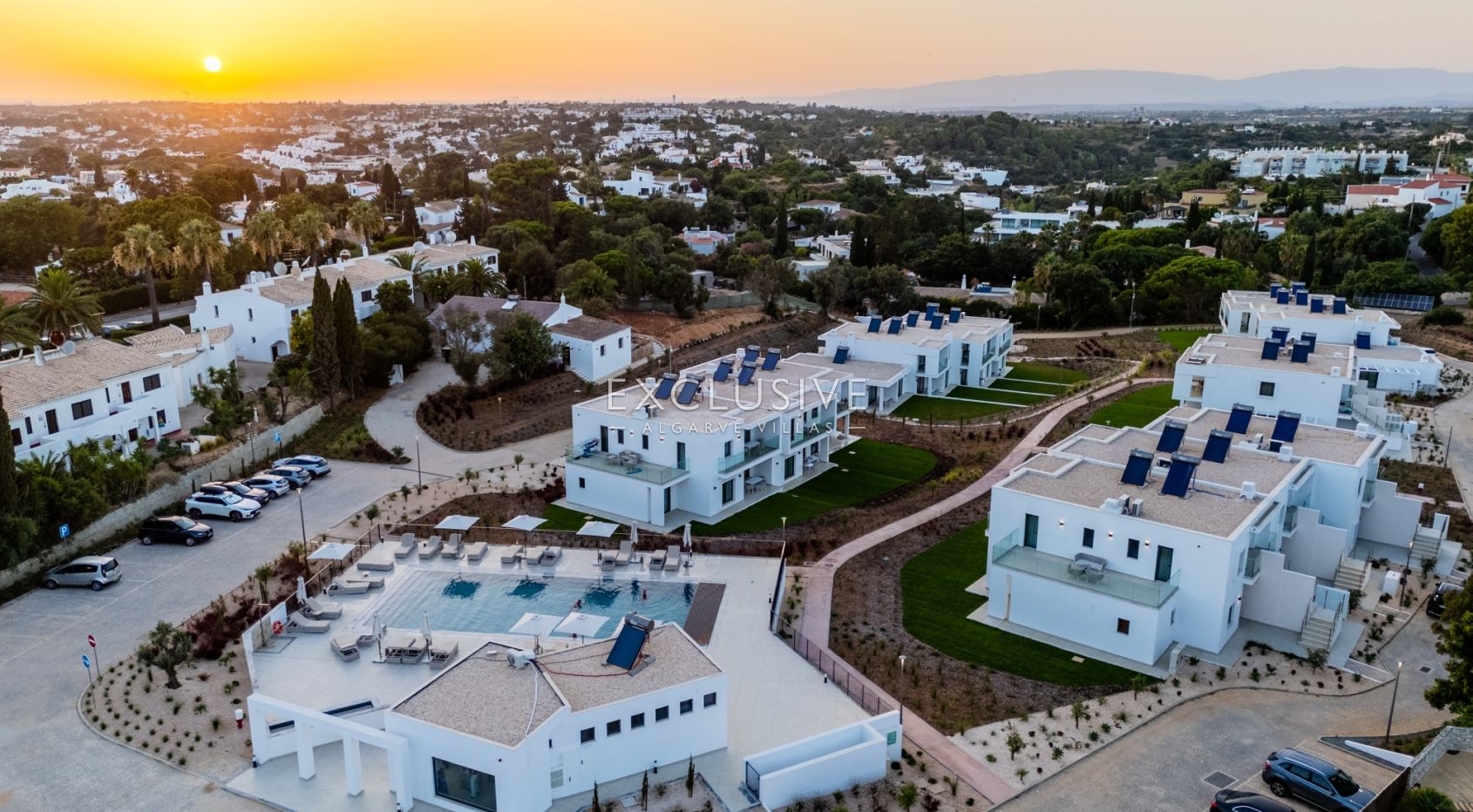 Apartamentos T3 de luxo, a curta distância da praia, Carvoeiro, Algarve
