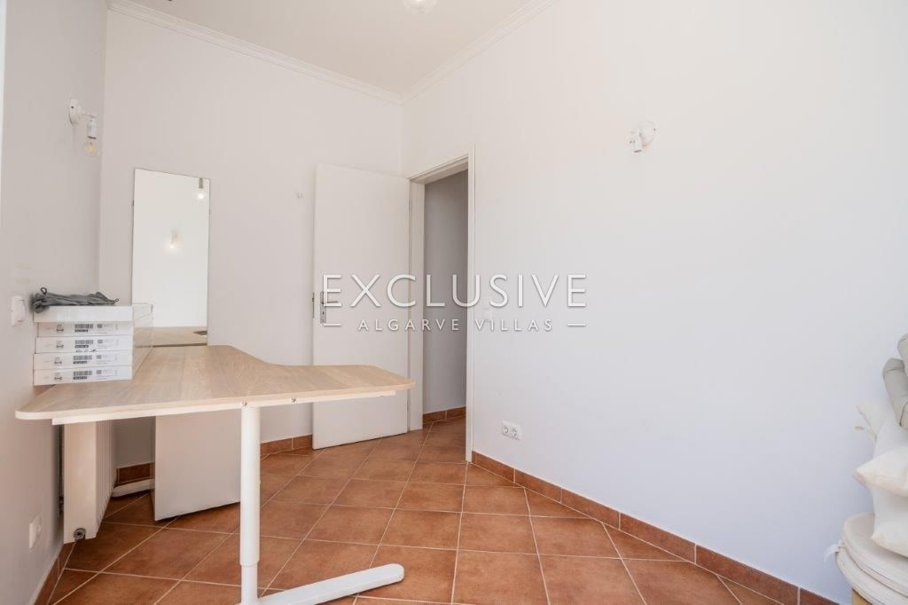 Comprar Moradia T4 em banda no Centro Histórico de Lagos, Algarve