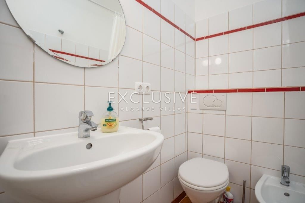 Comprar Moradia T4 em banda no Centro Histórico de Lagos, Algarve
