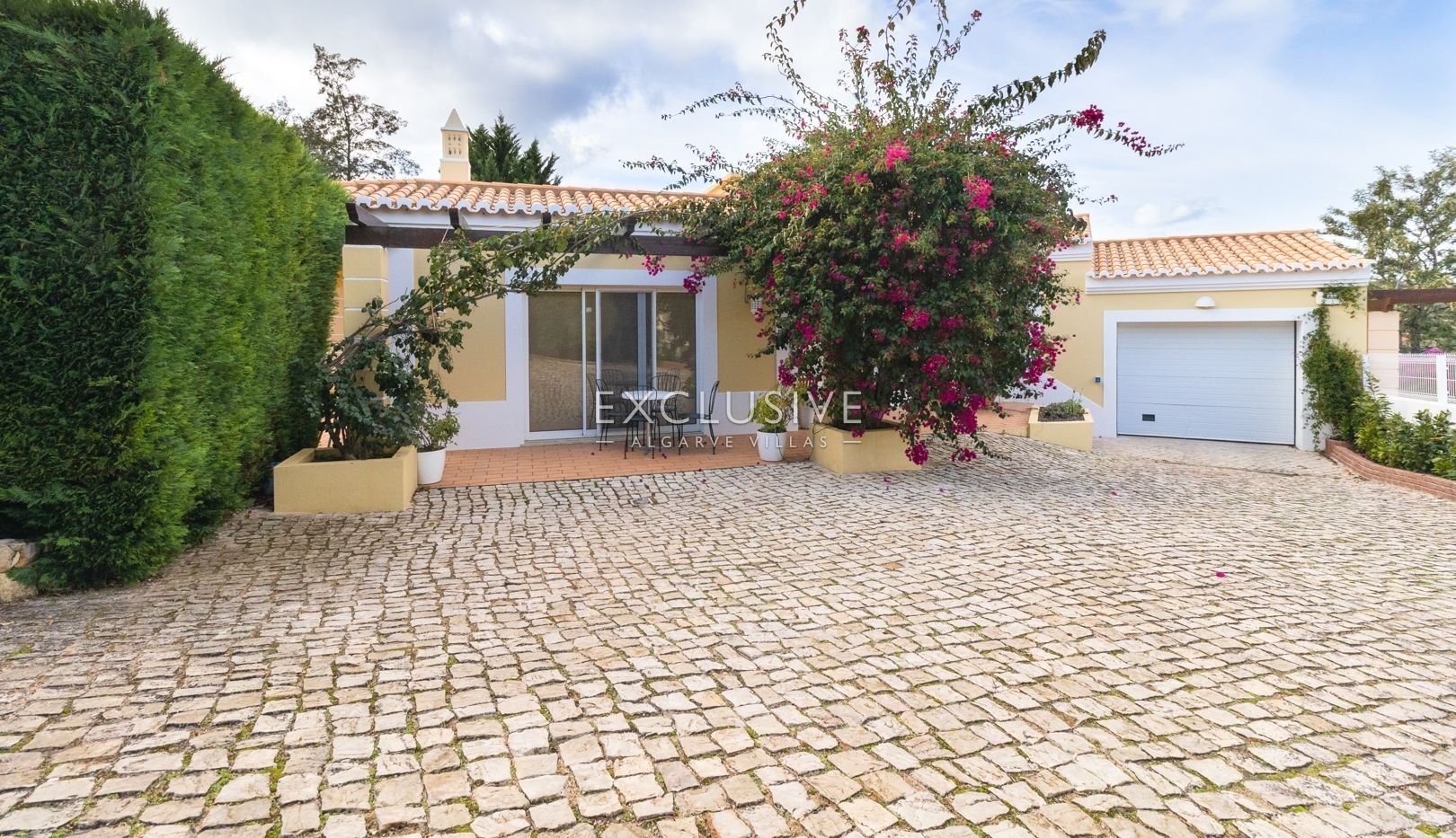 Prächtige 3 Bett Villa im Golf Resort Carvoeiro, Algarve