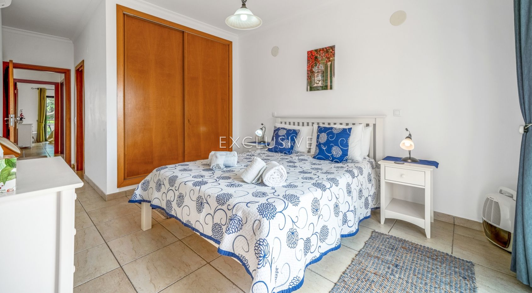 Eenvoudig appartement met 2 slaapkamers en uitzicht op zee op Meia Praia - Lagos