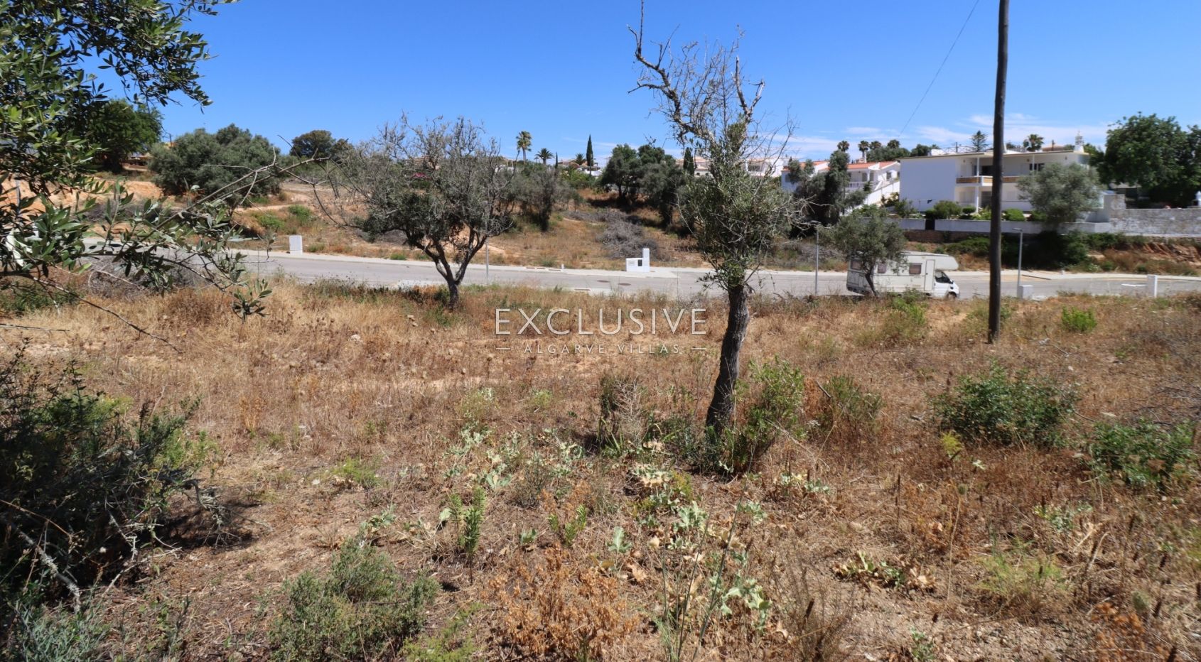 Terrain urbain pour la construction d'une villa à Presa da Moura, Carvoeiro
