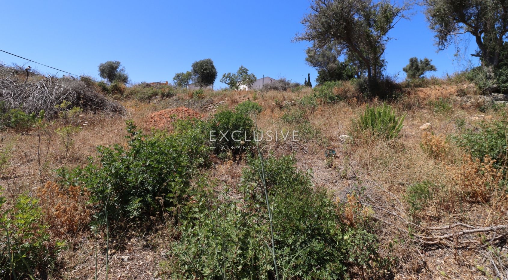 Terrain urbain pour la construction d'une villa à Presa da Moura, Carvoeiro