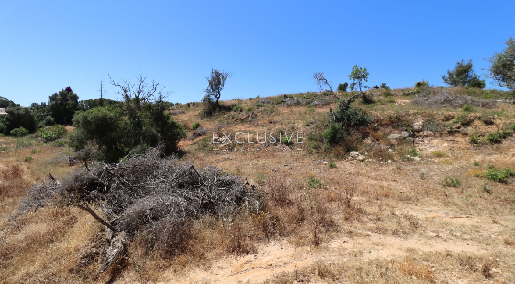 Urban plot for villa in Carvoeiro, Algarve