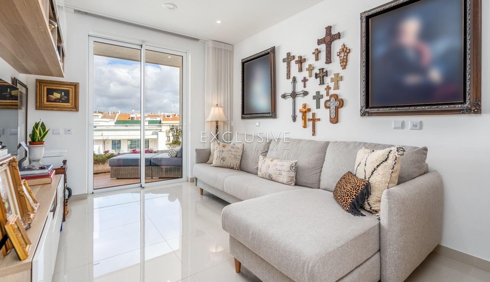 Prachtig luxe 3 kamer appartement met uitzicht op de jachthaven en de oceaan in Lagos Town