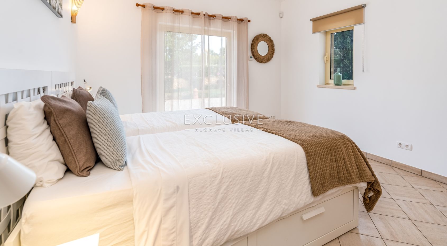 Villa de style méditerranéen de 3+2 chambres près de l'océan à Carvoeiro