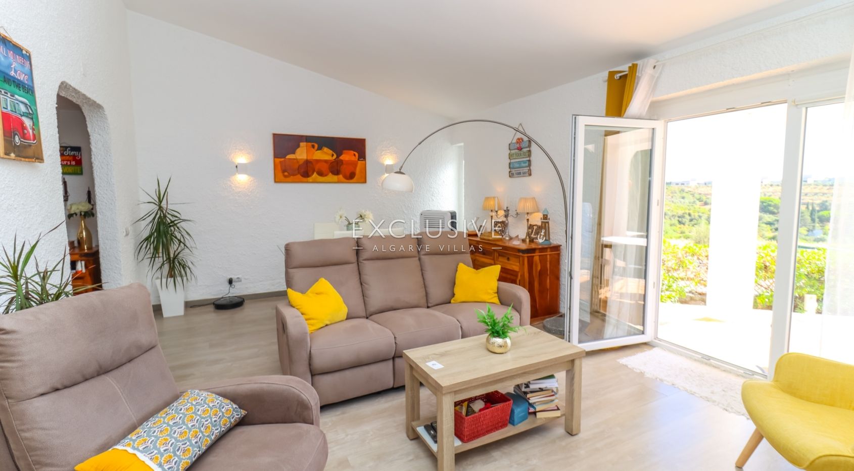 Fantastic Villa with sea views in Ferragudo, Algarve