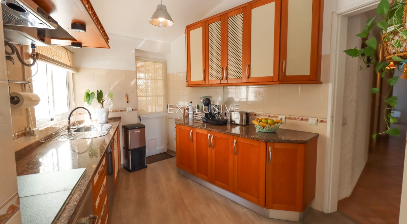 Fantastic Villa with sea views in Ferragudo, Algarve