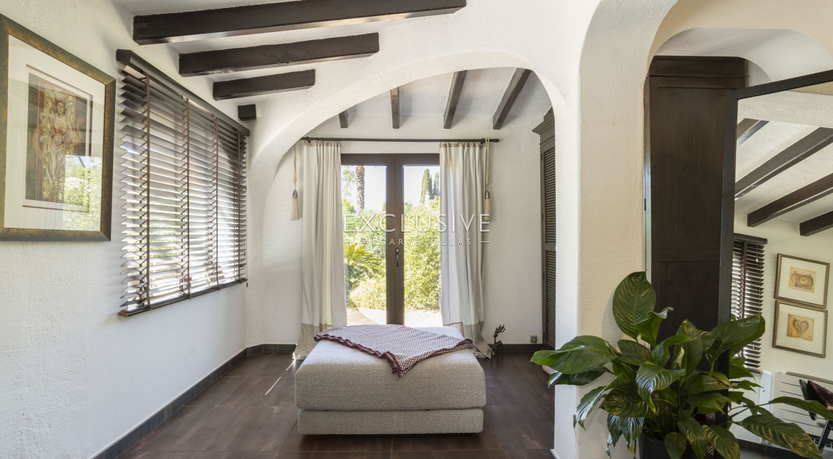 Ebenerdige Villa in Gehweite zu Carvoeiro mit Meerblick Algarve