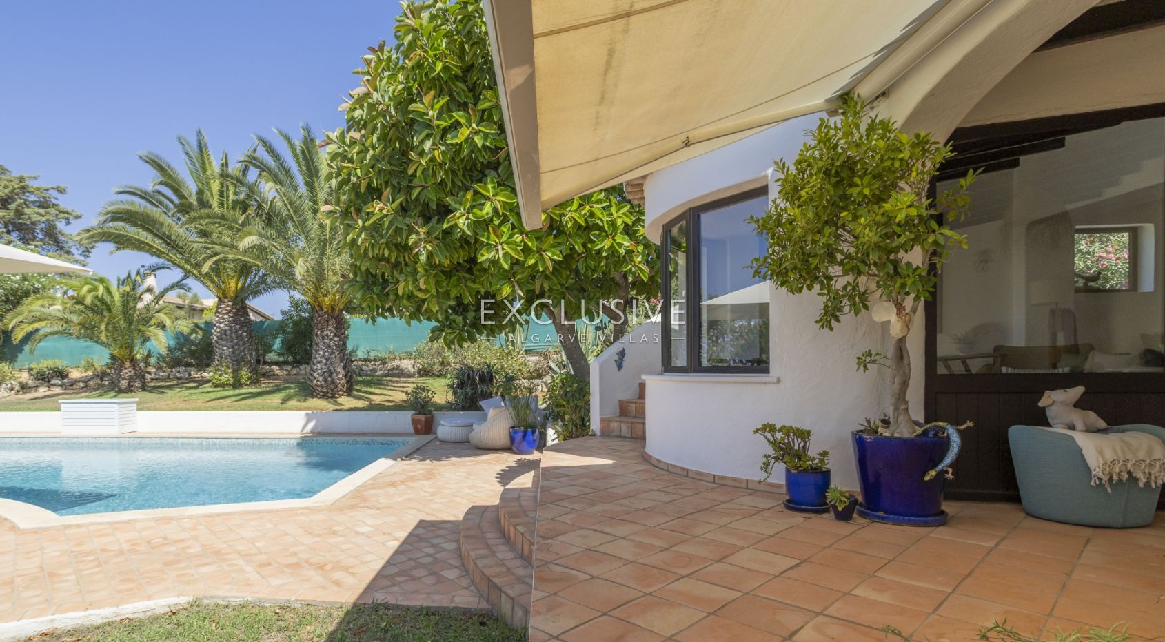 Ebenerdige Villa in Gehweite zu Carvoeiro mit Meerblick Algarve