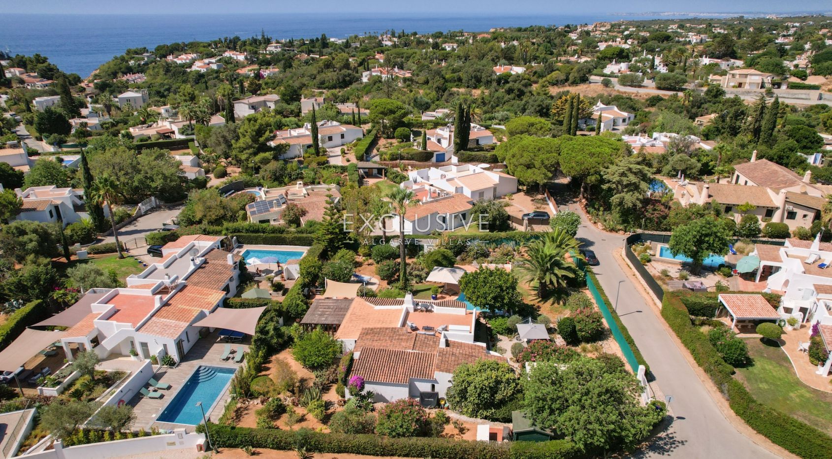 Ebenerdige Villa in Gehweite zu Carvoeiro mit Meerblick Algarve