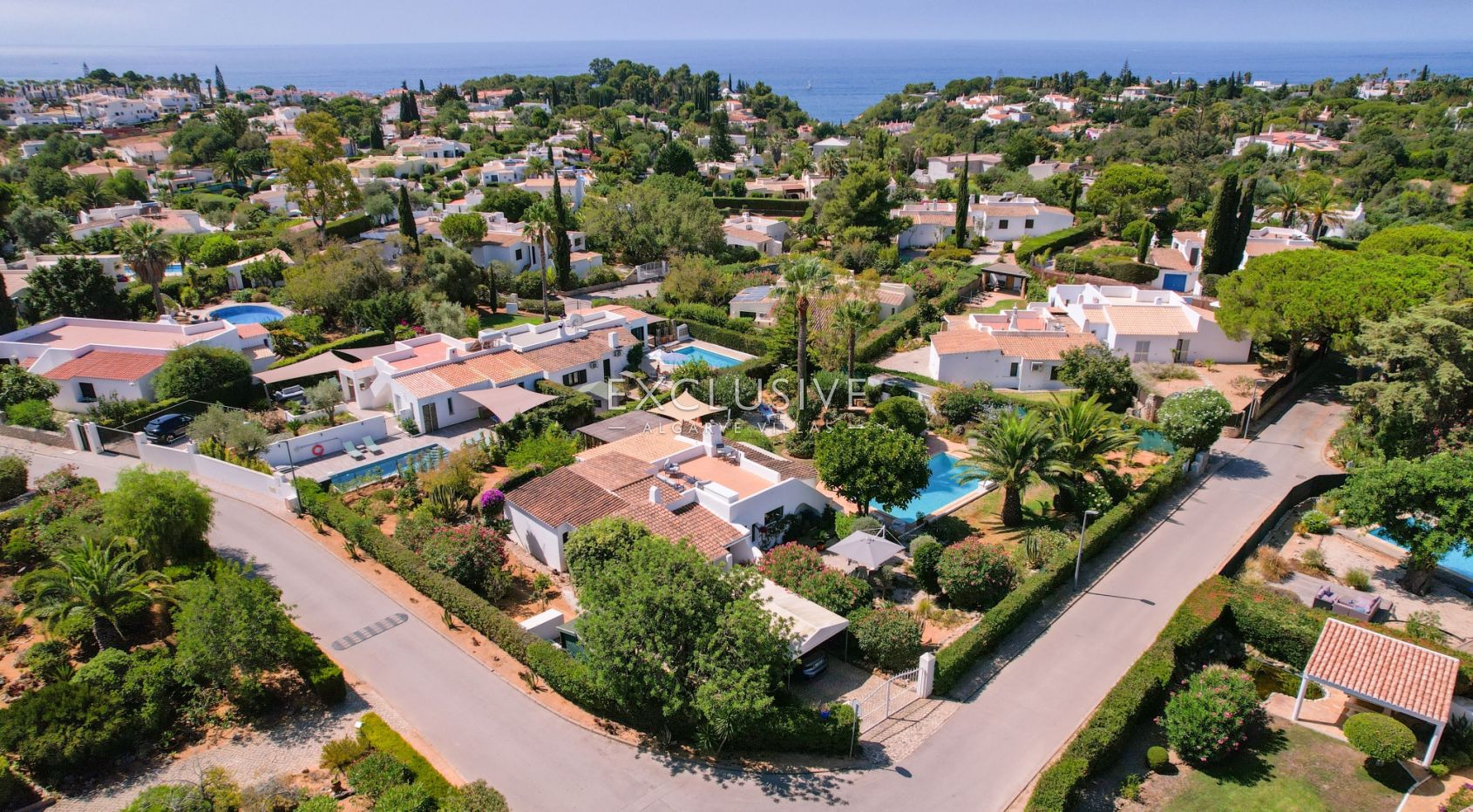 Ebenerdige Villa in Gehweite zu Carvoeiro mit Meerblick Algarve