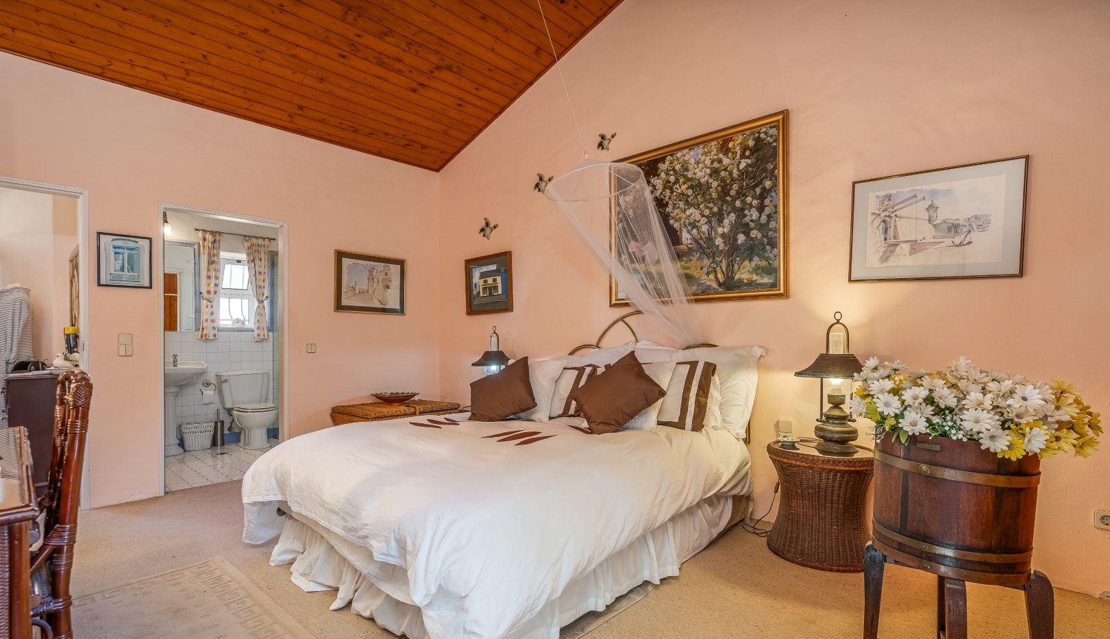 Breathtaking Oceanfront Villa Between Luz and Burgau, Algarve