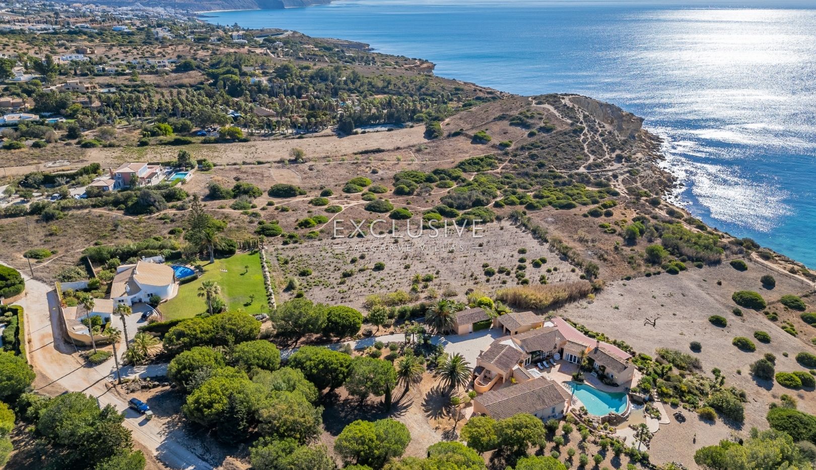 Breathtaking Oceanfront Villa Between Luz and Burgau, Algarve