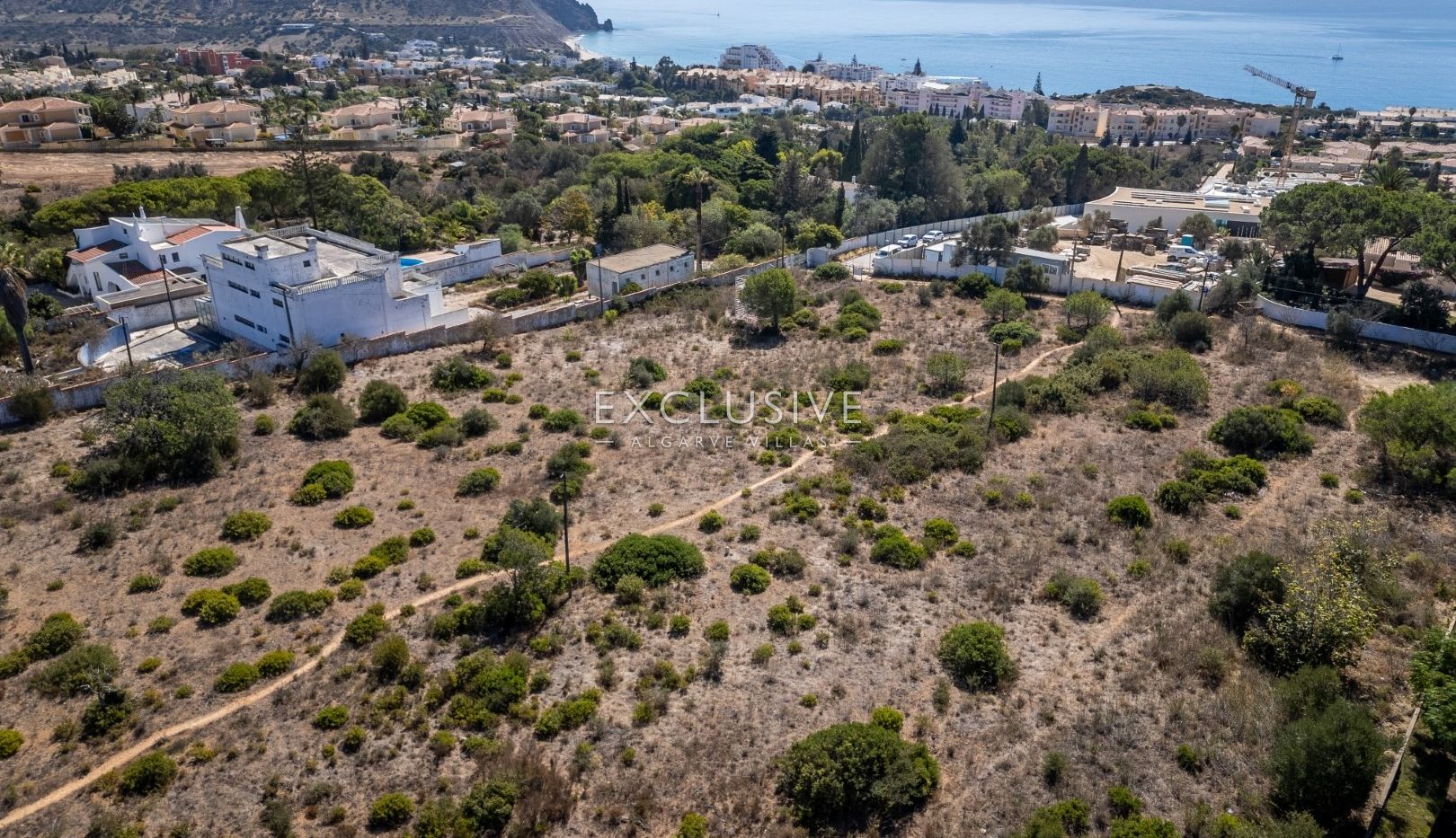 Plots with sea views and architects projects in Praia da Luz, Algarve
