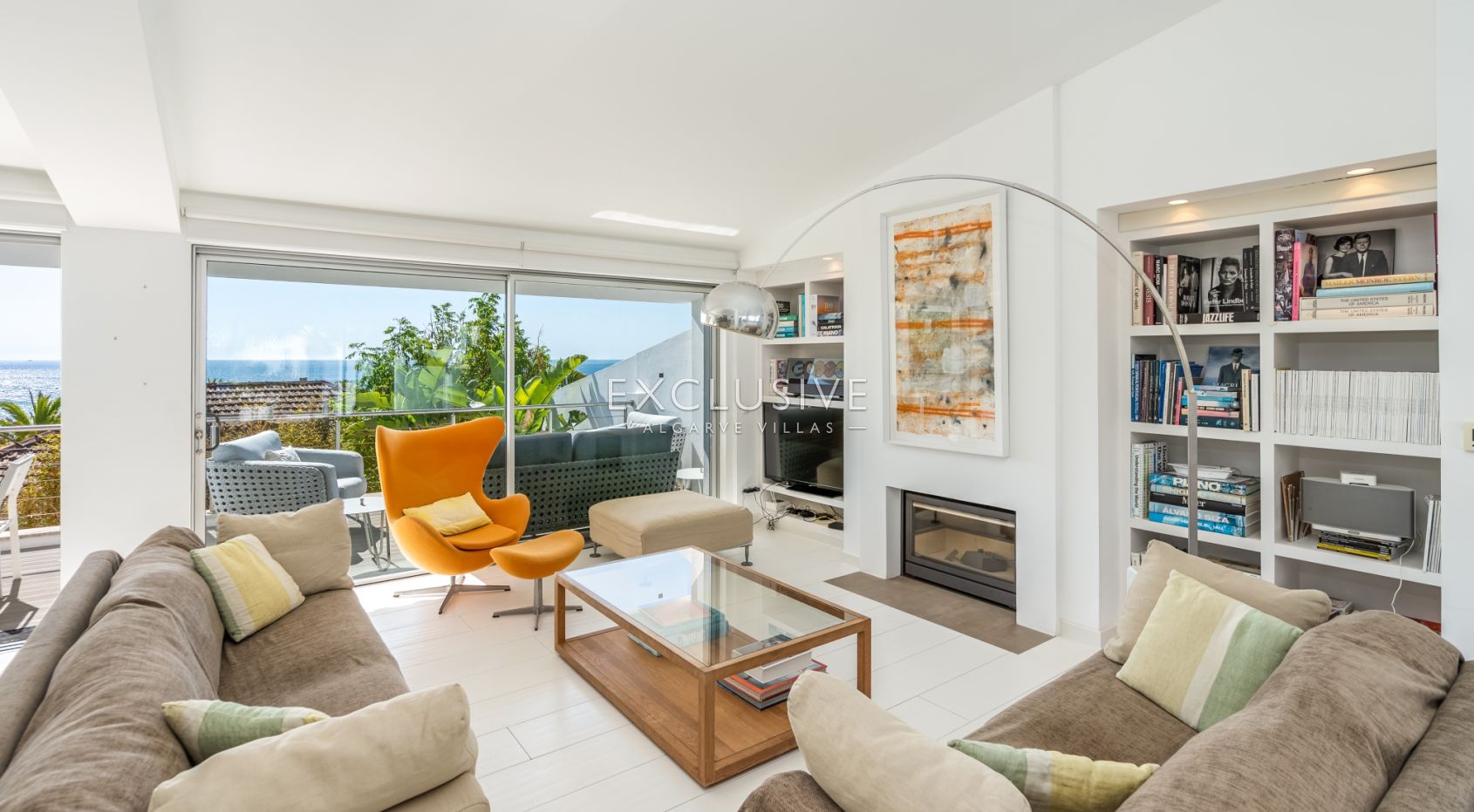 propriété de 6 chambres sur le front de mer à Praia da Luz, Algarve