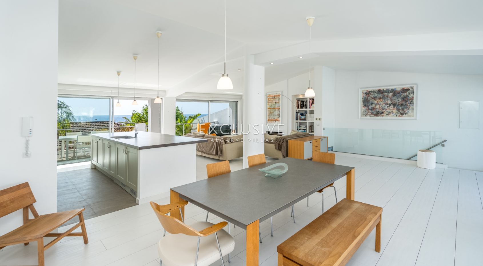 propriété de 6 chambres sur le front de mer à Praia da Luz, Algarve