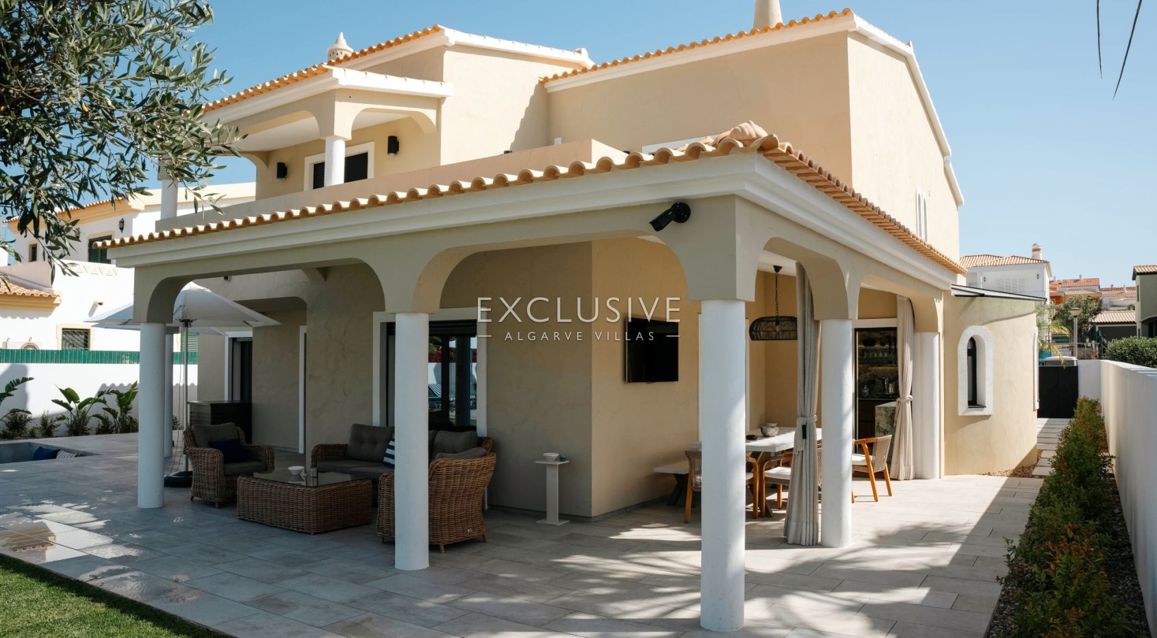 Albufeira Beachfront Luxury Villa, Algarve