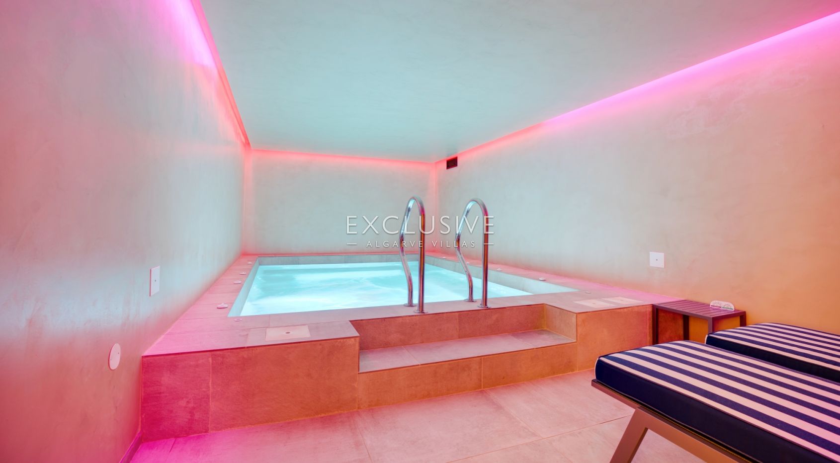 Albufeira Beachfront Luxury Villa, Algarve