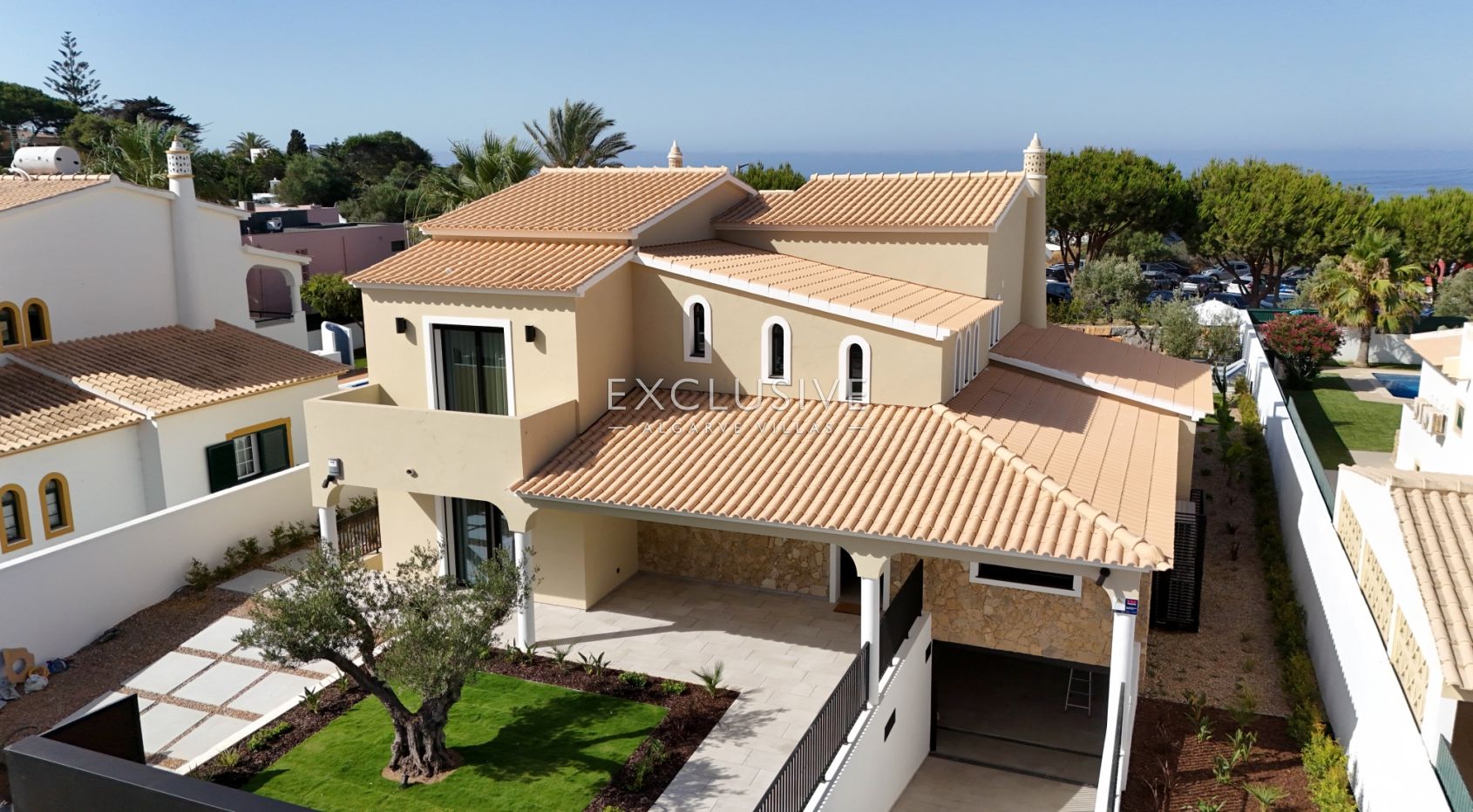 Albufeira Beachfront Luxury Villa, Algarve