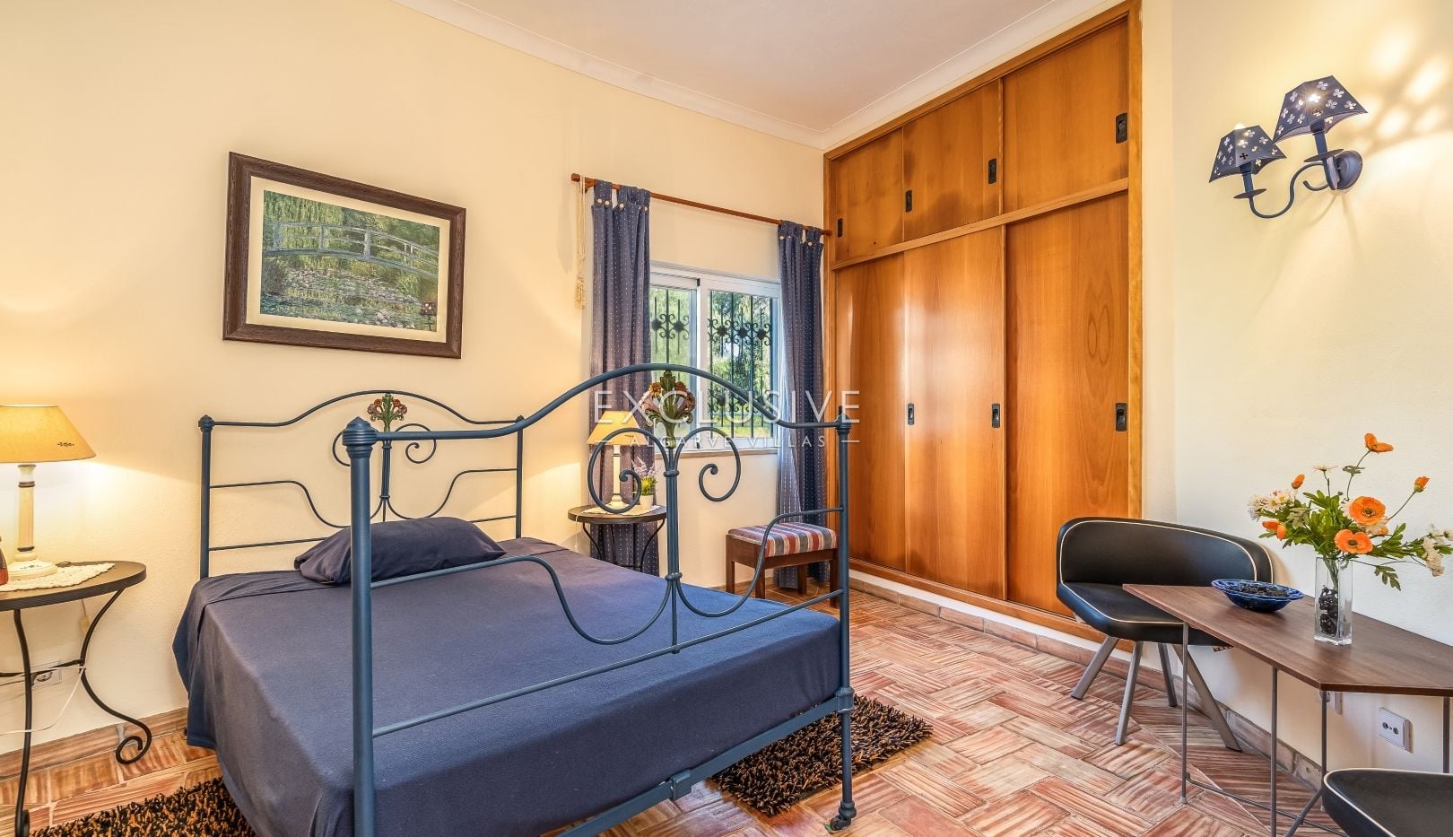moradia V3+1 com Piscina e Jardim Interior, Carvoeiro, Lagoa