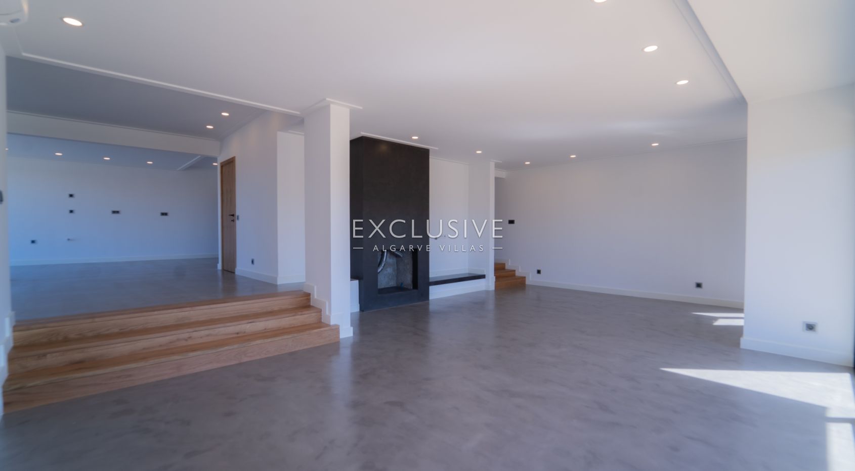villa moderne de 7 chambres près de la plage de Quarteira, Algarve