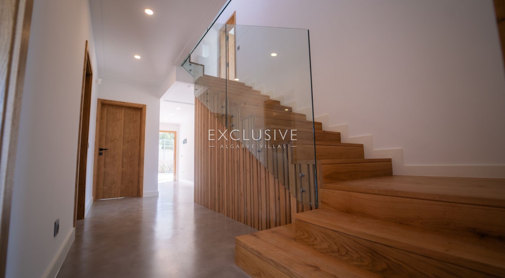 villa moderne de 7 chambres près de la plage de Quarteira, Algarve
