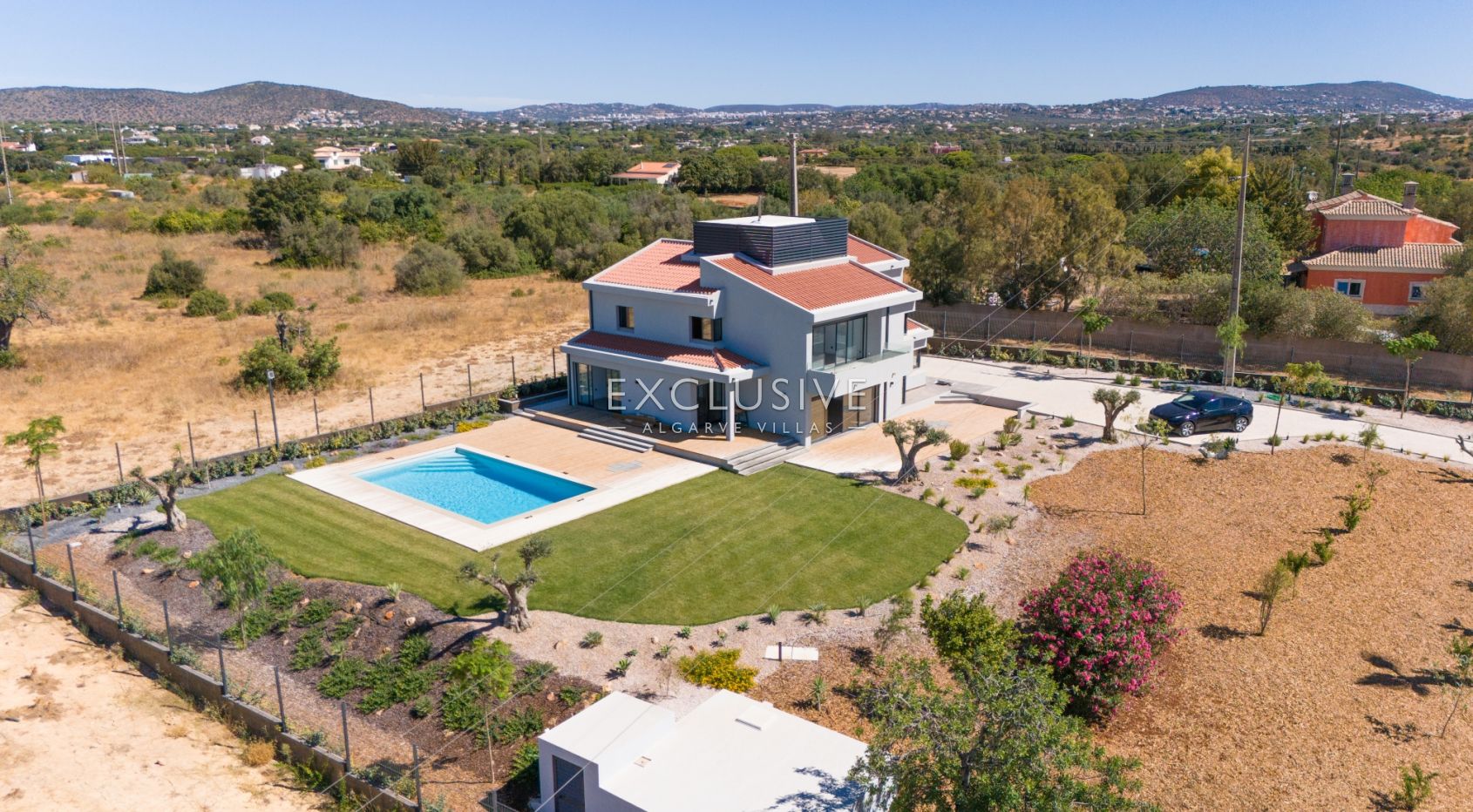 villa moderne de 7 chambres près de la plage de Quarteira, Algarve