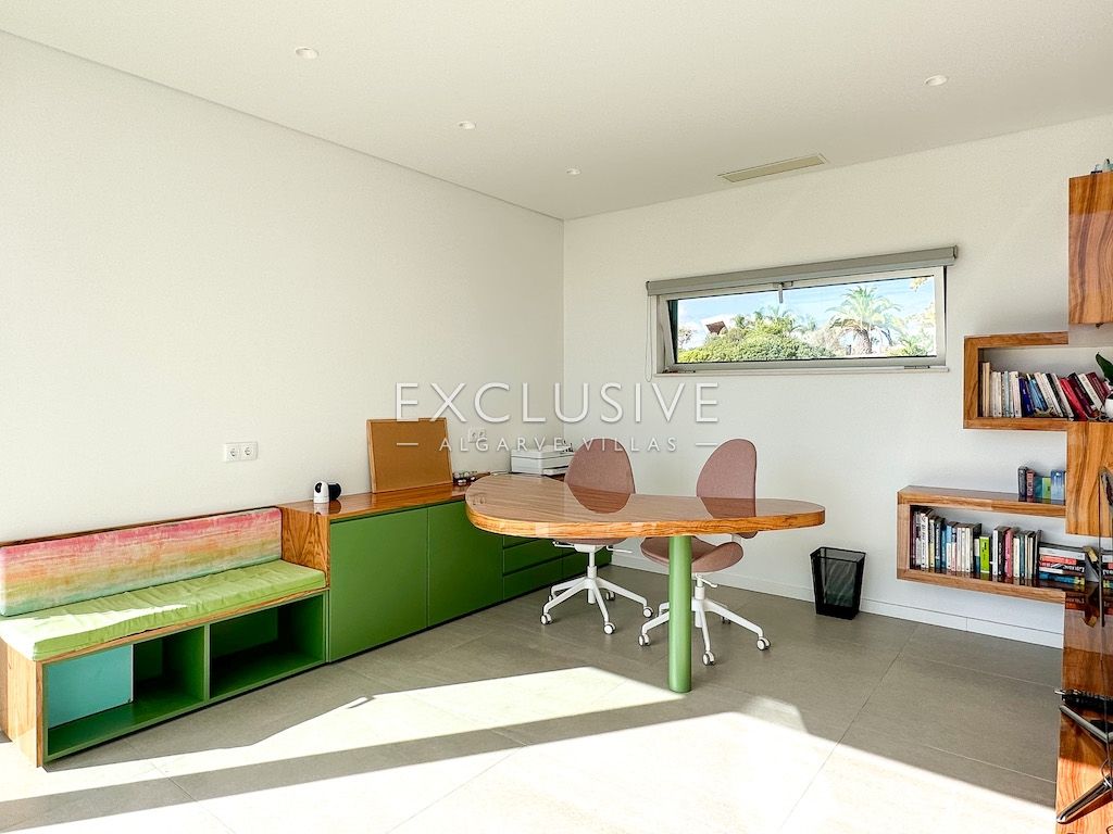 Contemporary villa with sea views in Porto de Mós, Lagos (Algarve)