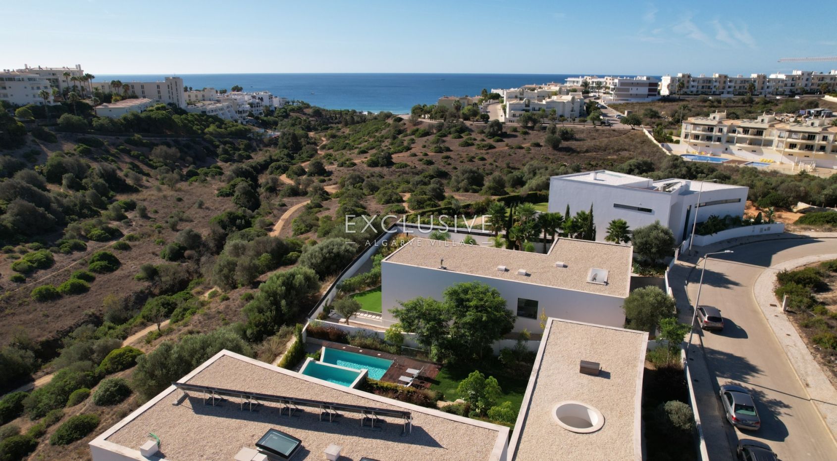 Contemporary villa with sea views in Porto de Mós, Lagos (Algarve)